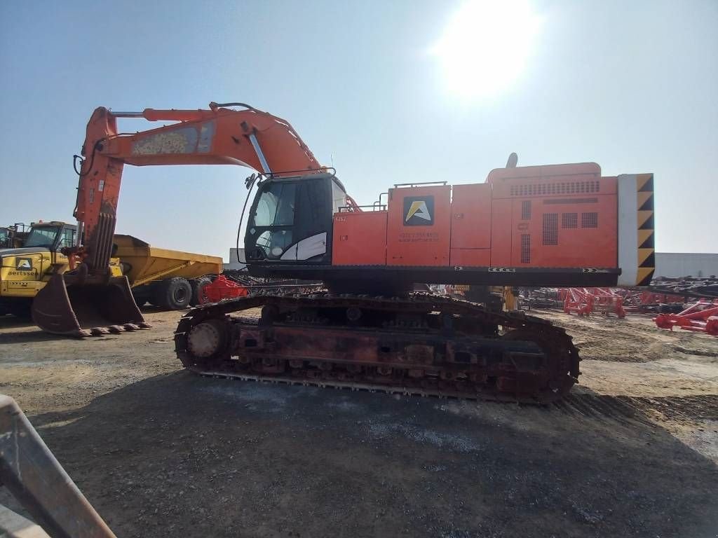 Kettenbagger of the type Sonstige Cat ZX870-5G (Medium Reach 14m in Abu Dhabi), Gebrauchtmaschine in Stabroek (Picture 2)