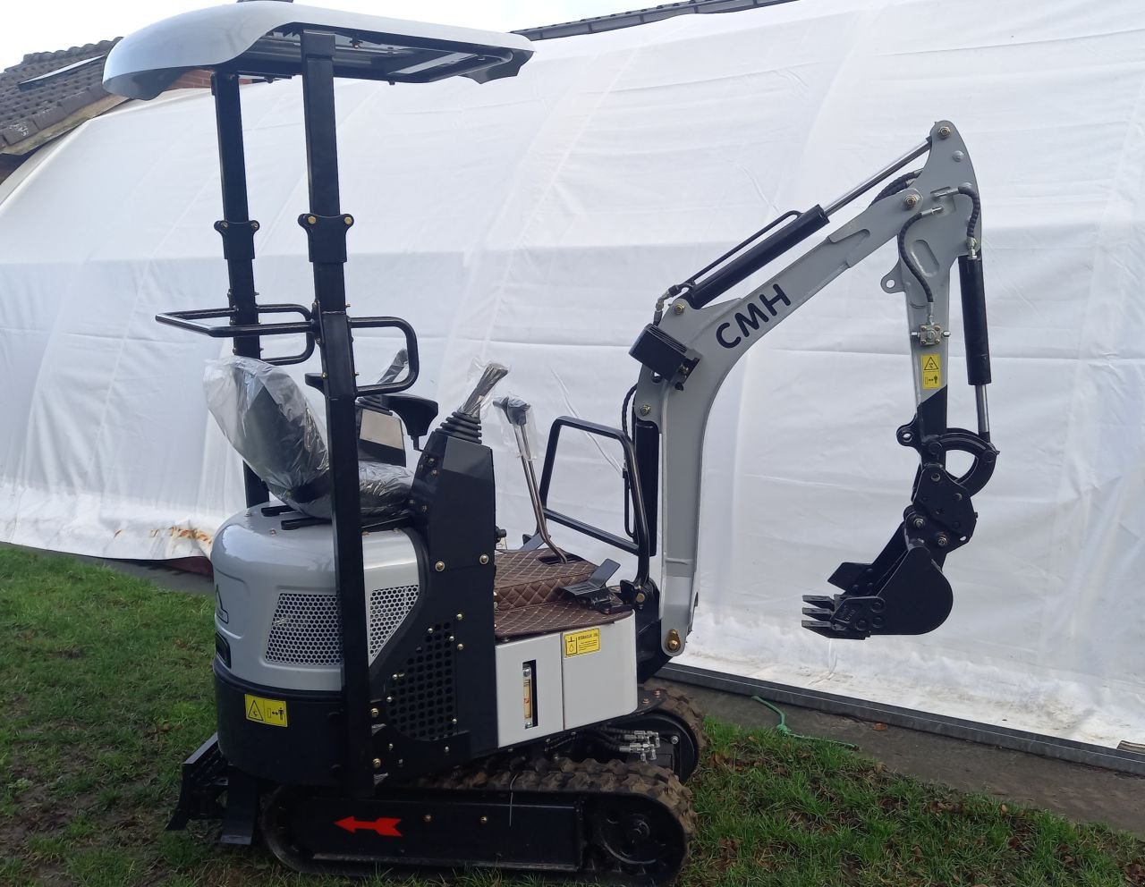 Kettenbagger typu Sonstige CMH HT11J, Gebrauchtmaschine v Terschuur (Obrázek 2)