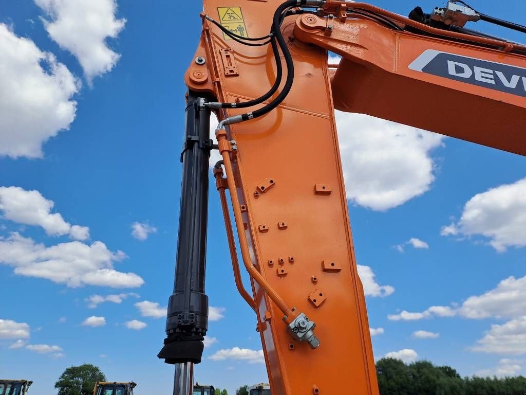 Kettenbagger a típus Sonstige Develon DX 225 LC-7M (UNUSED, mulitple units available), Neumaschine ekkor: Stabroek (Kép 9)