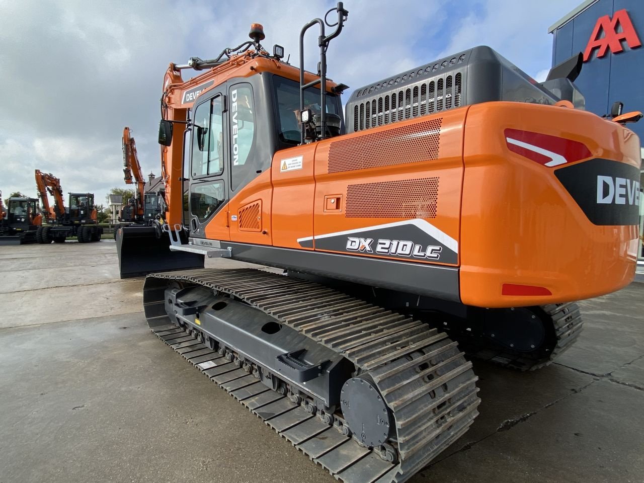 Kettenbagger typu Sonstige Develon DX210LC-7, Neumaschine v Arum (Obrázek 4)