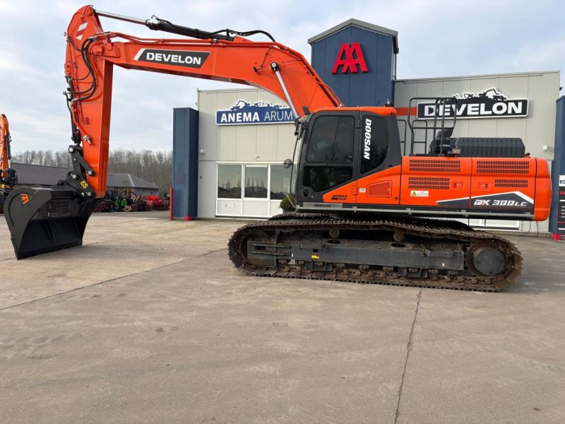 Kettenbagger typu Sonstige Develon DX300LC-7, Gebrauchtmaschine v Arum