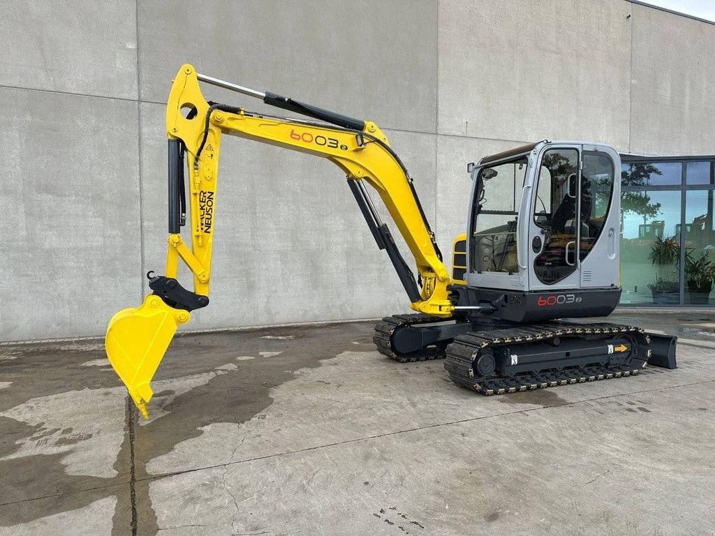 Kettenbagger za tip Sonstige Neuson 6003, Gebrauchtmaschine u Antwerpen (Slika 2)