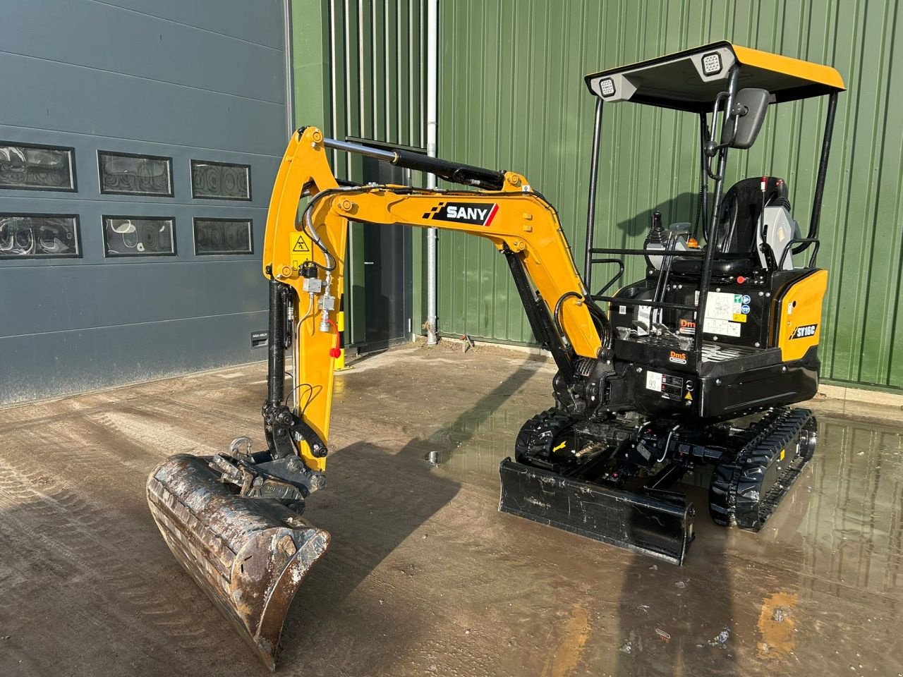 Kettenbagger типа Sonstige SANY SY16C, Gebrauchtmaschine в Voorhout (Фотография 2)