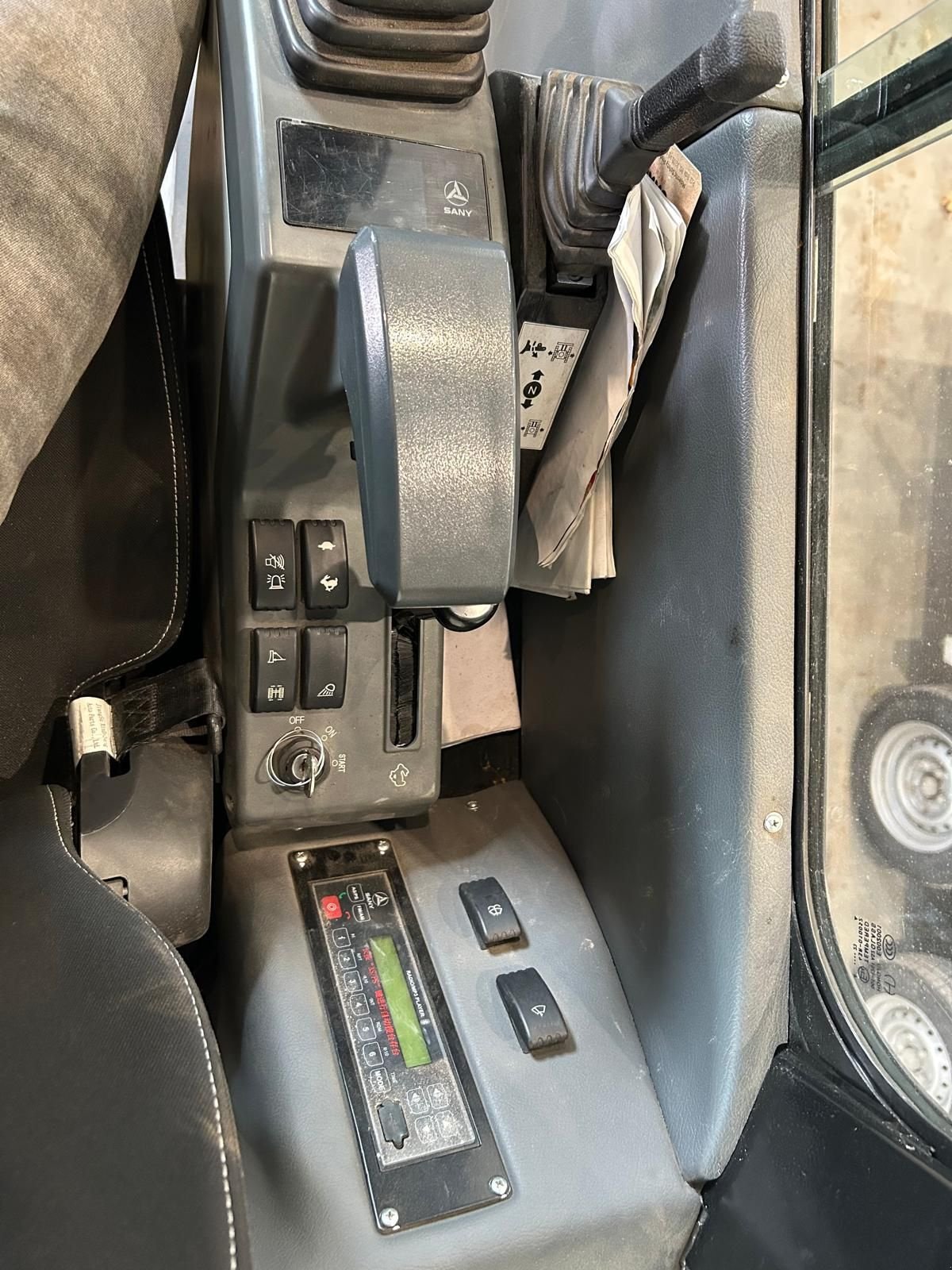 Kettenbagger van het type Sonstige SANY SY18C, Gebrauchtmaschine in Voorhout (Foto 10)