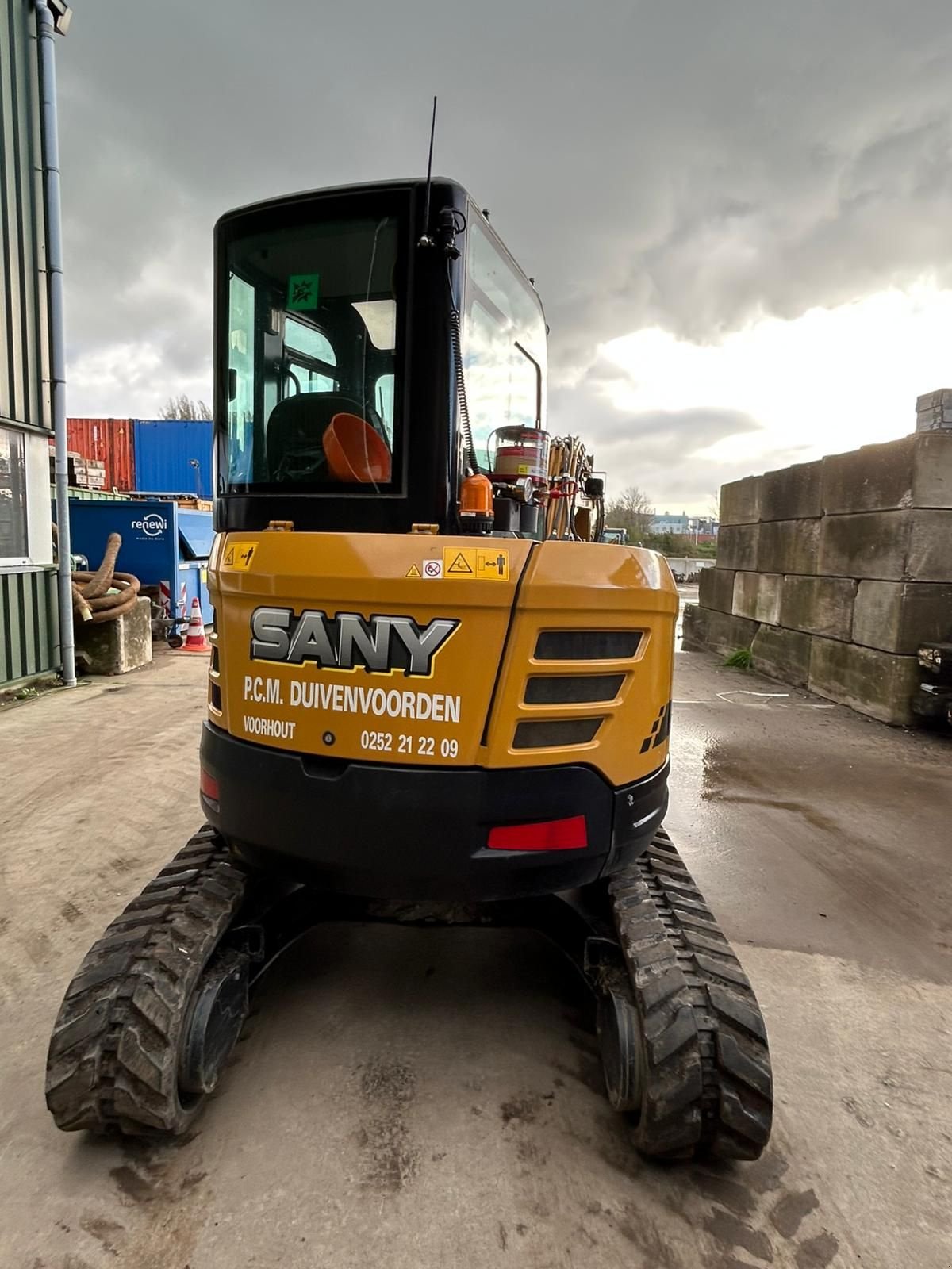 Kettenbagger van het type Sonstige SANY SY35U, Gebrauchtmaschine in Voorhout (Foto 3)