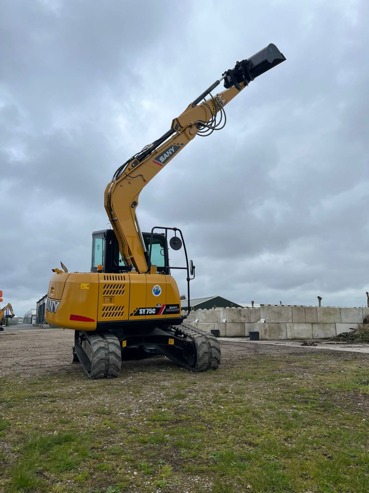 Kettenbagger des Typs Sonstige SANY SY75C, Gebrauchtmaschine in Voorhout (Bild 2)