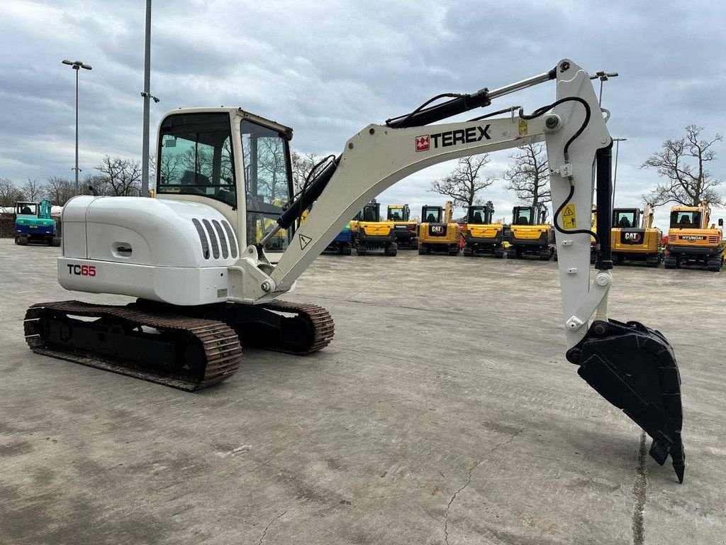 Kettenbagger des Typs Sonstige TC65, Gebrauchtmaschine in Antwerpen (Bild 3)