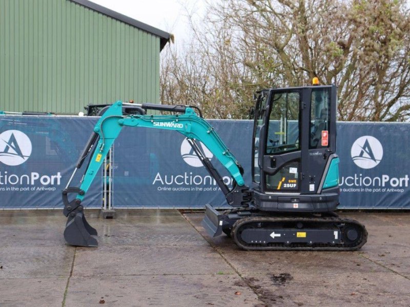 Kettenbagger του τύπου Sunward SWE 25UF, Gebrauchtmaschine σε Antwerpen (Φωτογραφία 1)