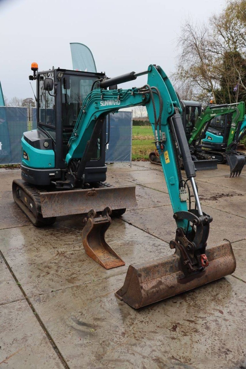 Kettenbagger del tipo Sunward SWE 25UF, Gebrauchtmaschine In Antwerpen (Immagine 8)