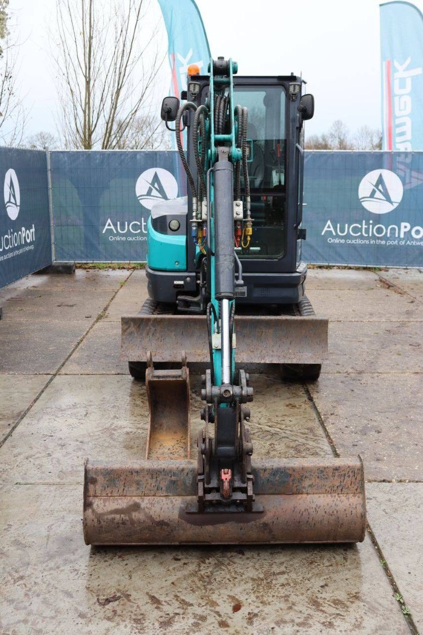 Kettenbagger del tipo Sunward SWE 25UF, Gebrauchtmaschine In Antwerpen (Immagine 9)