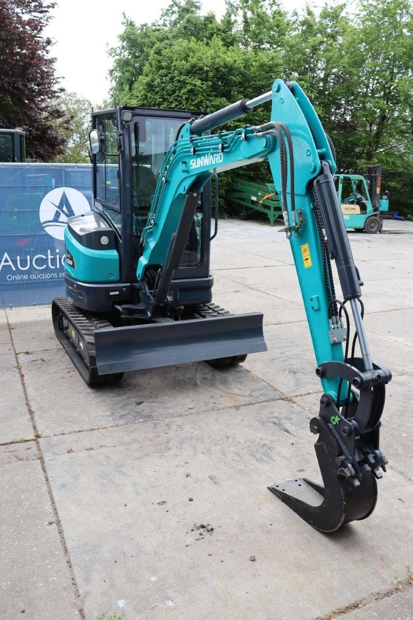 Kettenbagger типа Sunward SWE 25UF, Neumaschine в Antwerpen (Фотография 8)