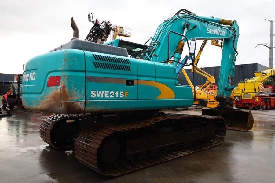 Kettenbagger of the type Sunward SWE215F CE certification, Diesel, Digging depth: 6, Gebrauchtmaschine in Groenlo (Picture 2)