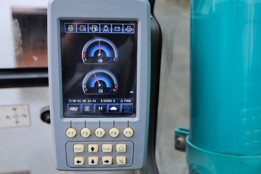 Kettenbagger Türe ait Sunward SWE215F CE certification, Diesel, Digging depth: 6, Gebrauchtmaschine içinde Groenlo (resim 5)