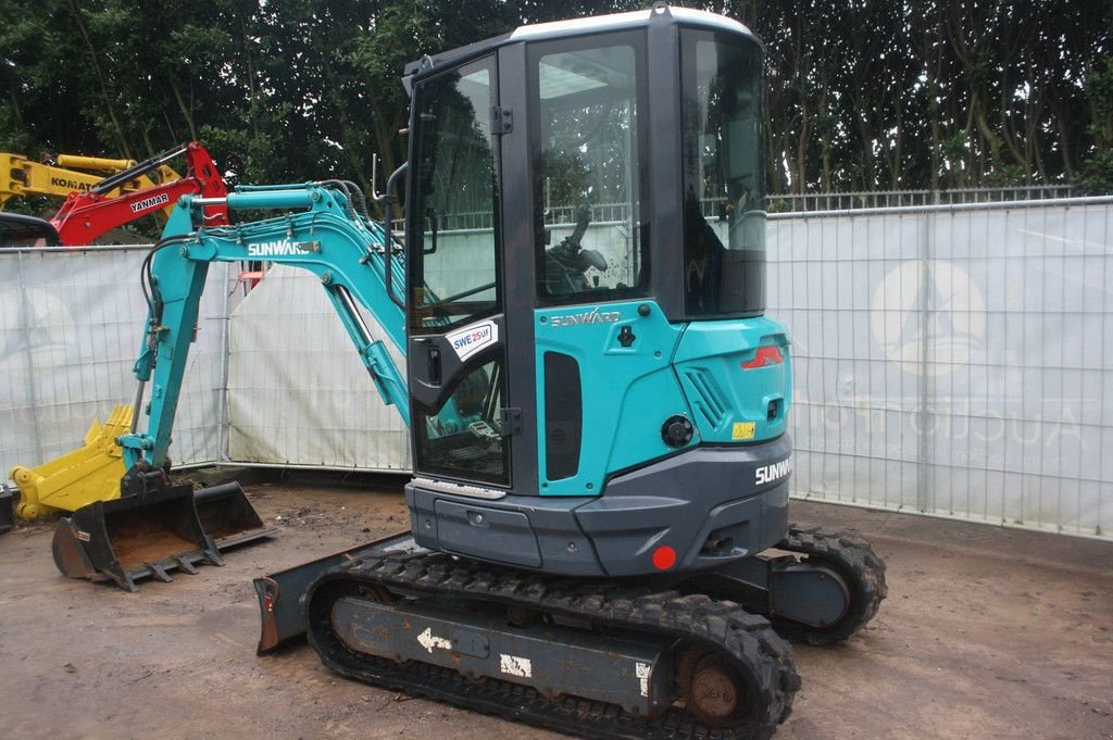 Kettenbagger za tip Sunward SWE25UF, Gebrauchtmaschine u Antwerpen (Slika 5)
