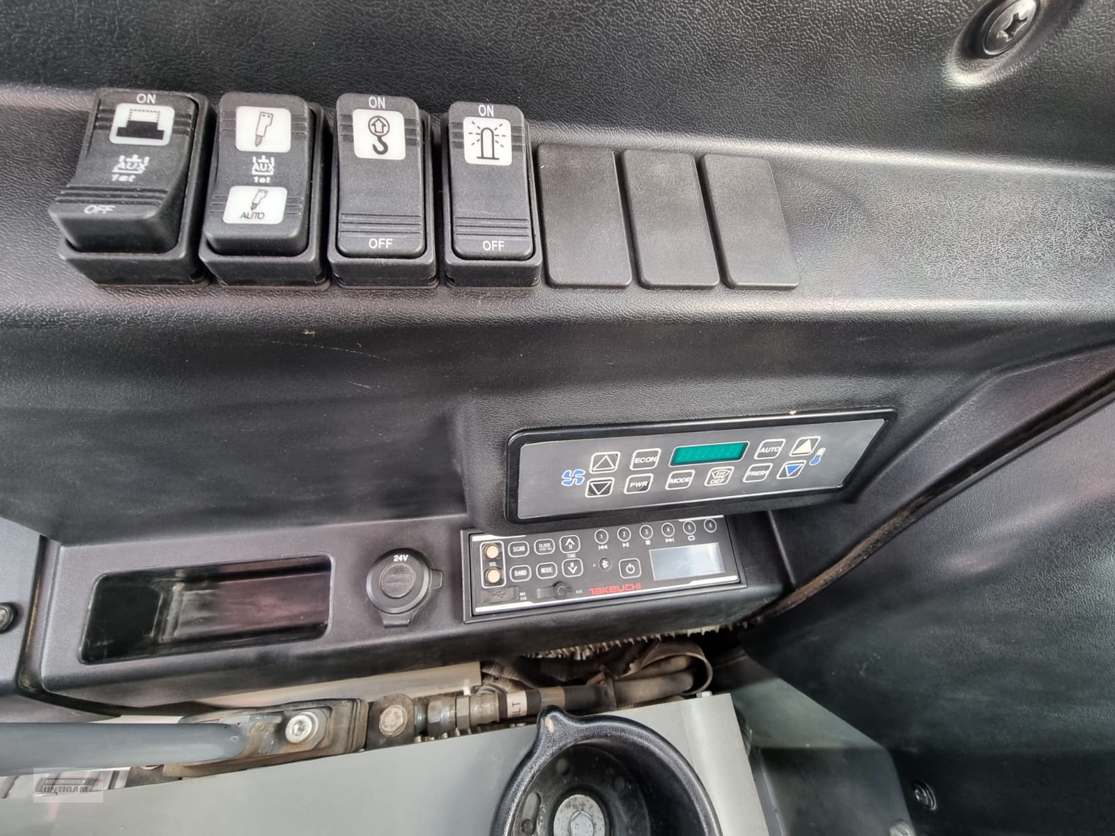 Kettenbagger του τύπου Takeuchi TB 2150 R, Gebrauchtmaschine σε Deutsch - Goritz (Φωτογραφία 19)