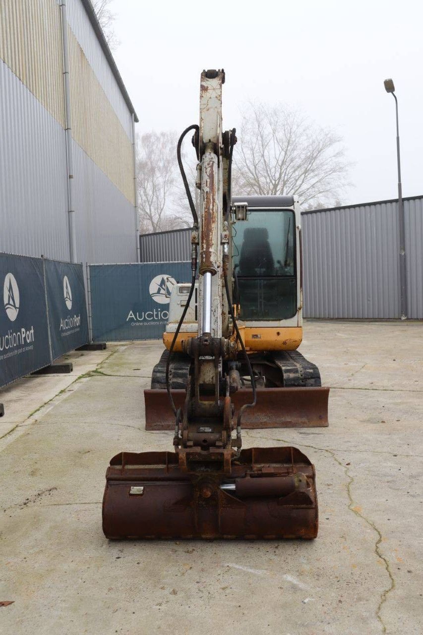 Kettenbagger des Typs Takeuchi TB145, Gebrauchtmaschine in Antwerpen (Bild 9)