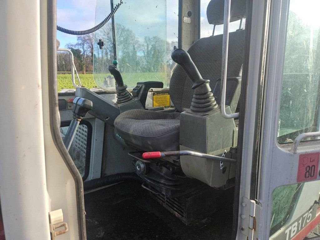 Kettenbagger des Typs Takeuchi TB175, Gebrauchtmaschine in Antwerpen (Bild 4)