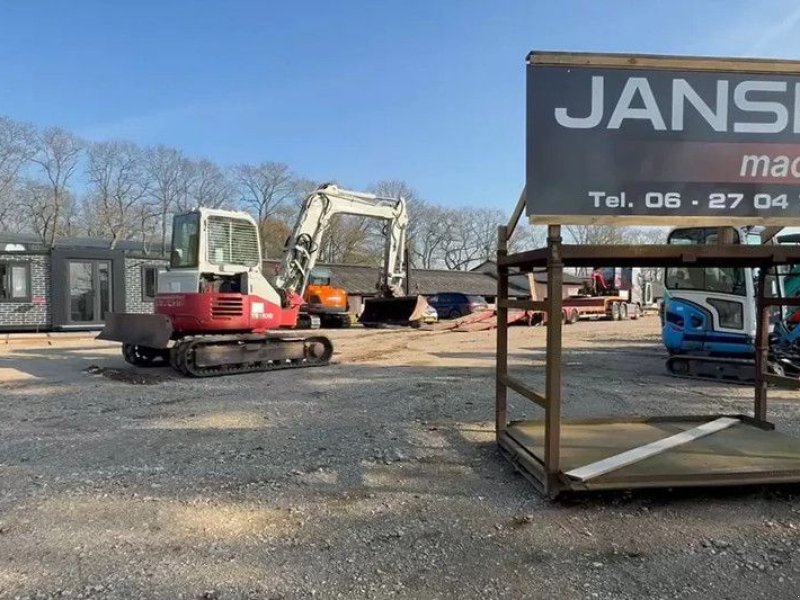 Kettenbagger от тип Takeuchi TB180FR, Gebrauchtmaschine в Kootwijkerbroek (Снимка 1)