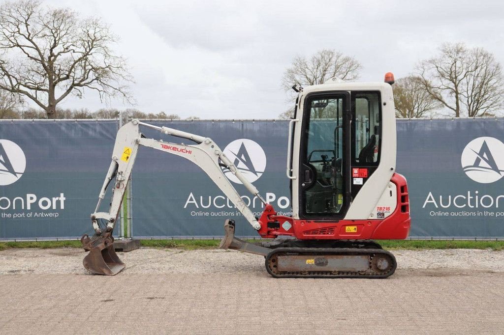 Kettenbagger za tip Takeuchi TB216, Gebrauchtmaschine u Antwerpen (Slika 2)
