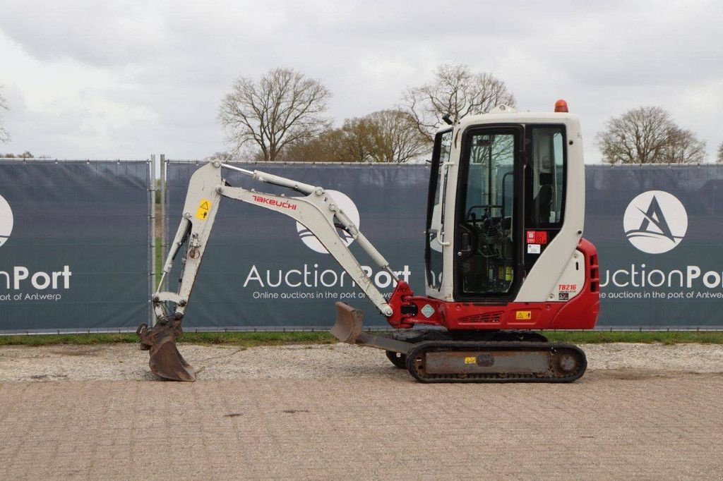 Kettenbagger za tip Takeuchi TB216, Gebrauchtmaschine u Antwerpen (Slika 1)