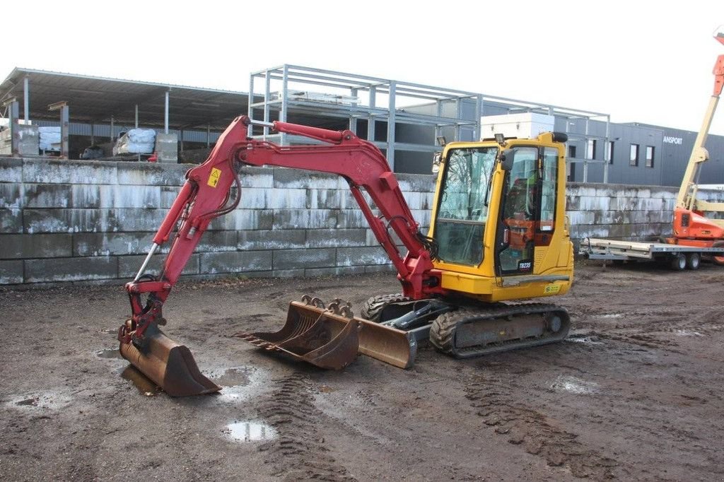 Kettenbagger of the type Takeuchi TB235, Gebrauchtmaschine in Antwerpen (Picture 9)