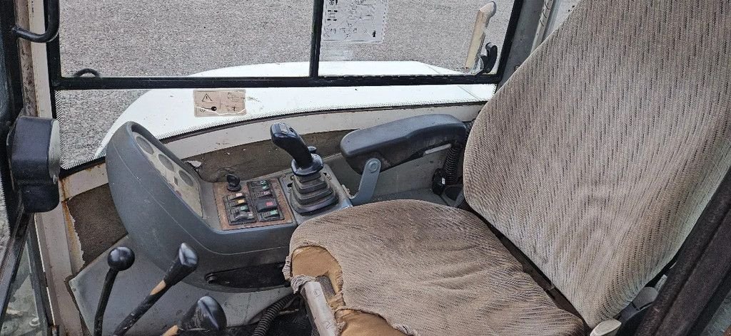 Kettenbagger des Typs Terex TC 60, Gebrauchtmaschine in Scharsterbrug (Bild 4)