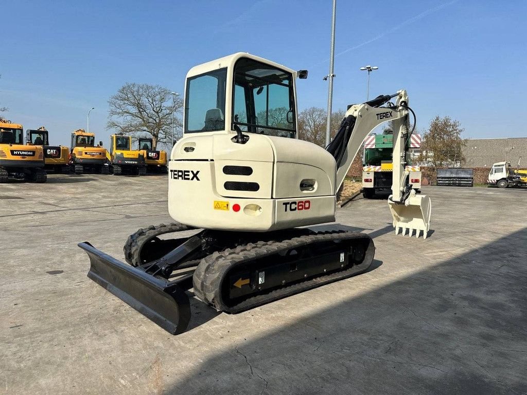 Kettenbagger van het type Terex TC60, Gebrauchtmaschine in Antwerpen (Foto 4)