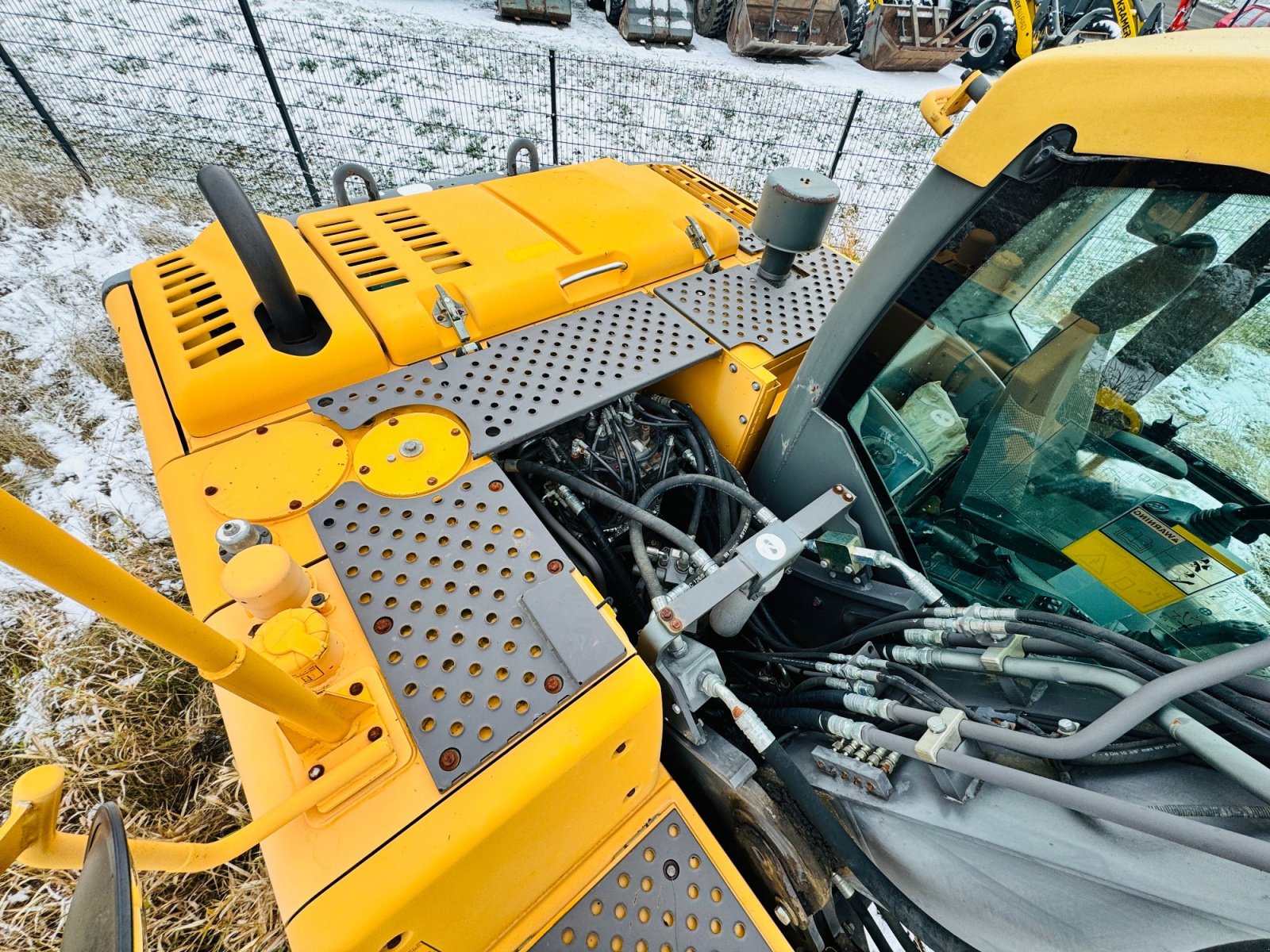 Kettenbagger des Typs Volvo EC 180 C, Gebrauchtmaschine in Falkenstein (Bild 5)