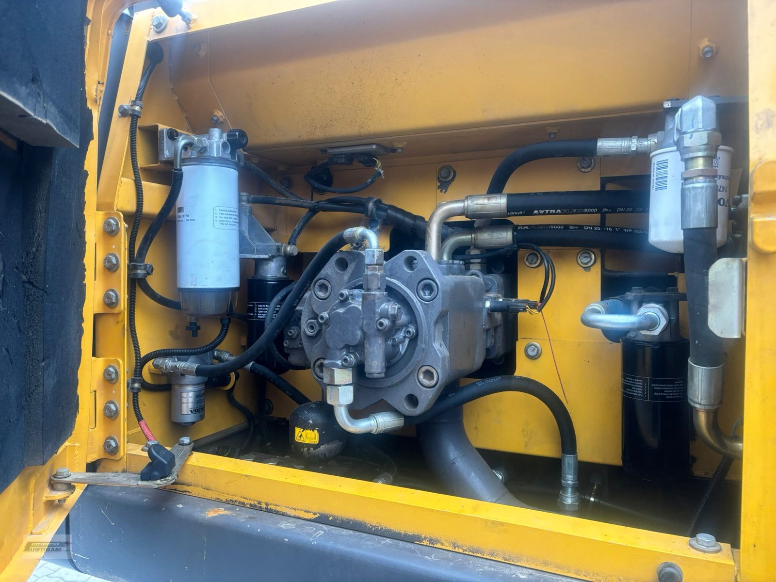 Kettenbagger des Typs Volvo EC 220 DL, Gebrauchtmaschine in Deutsch - Goritz (Bild 11)