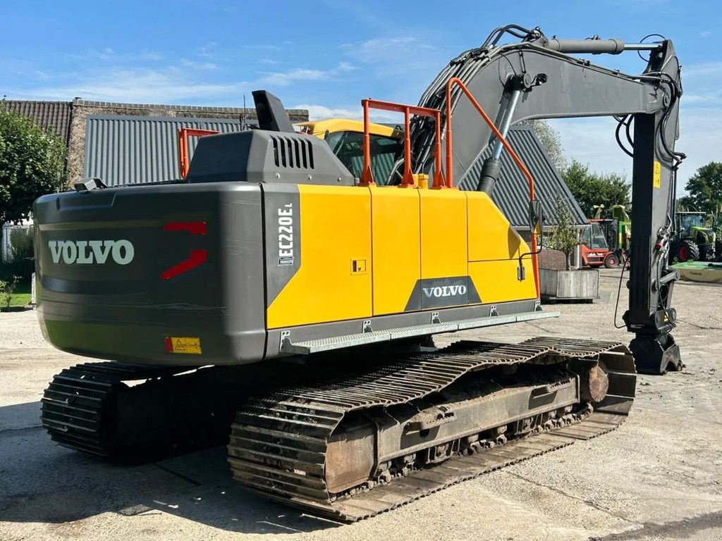 Kettenbagger des Typs Volvo EC 220 EL Rupskraan Graafmachine DUTCH EXCAVATOR, Gebrauchtmaschine in Ruinerwold (Bild 4)