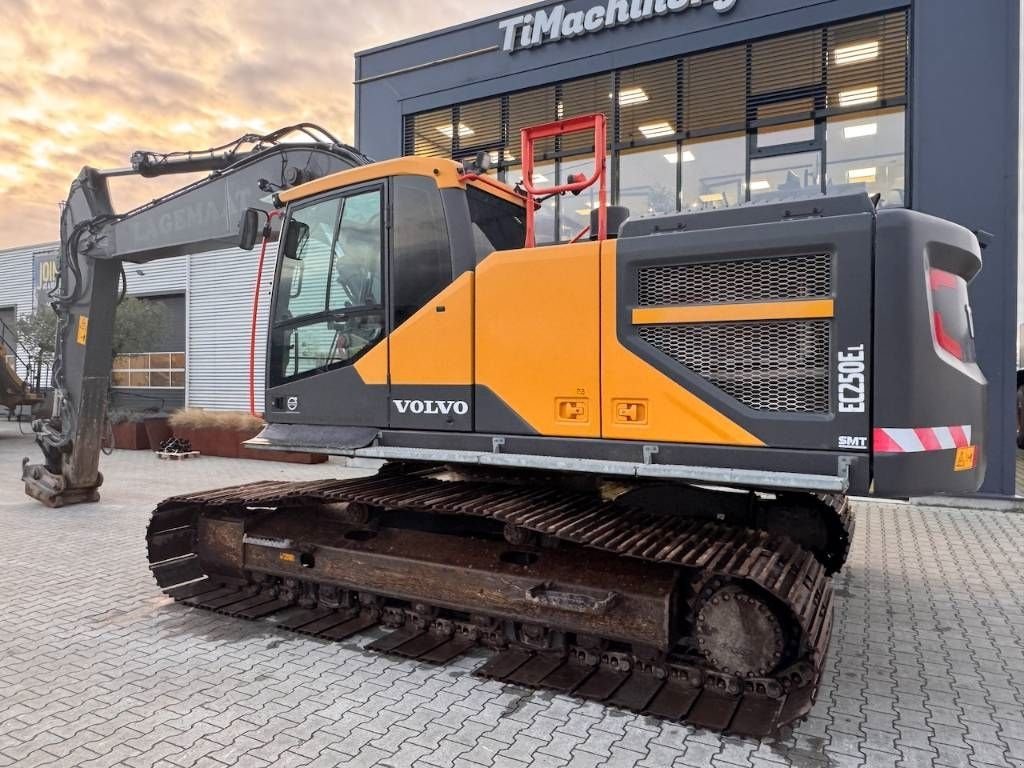 Kettenbagger typu Volvo EC 250 EL, Gebrauchtmaschine v Oud Gastel (Obrázek 3)