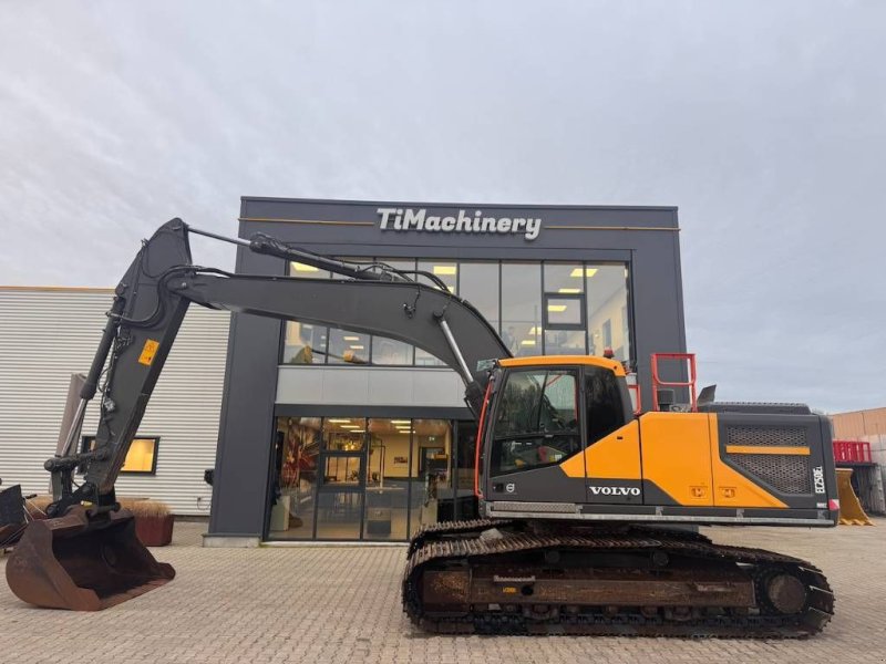 Kettenbagger des Typs Volvo EC 250 EL, Gebrauchtmaschine in Oud Gastel (Bild 1)