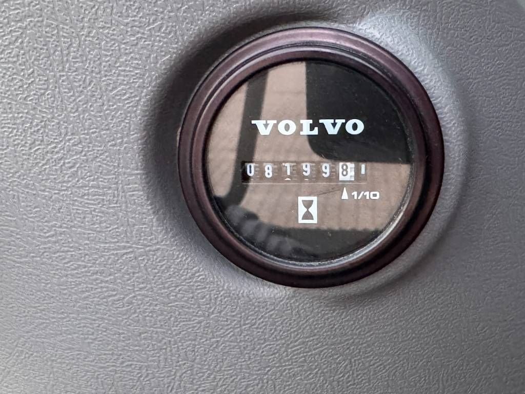 Kettenbagger tip Volvo EC 250 EL, Gebrauchtmaschine in Oud Gastel (Poză 11)