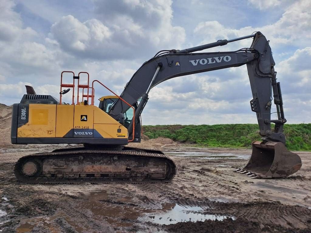 Kettenbagger des Typs Volvo EC 300 EL, Gebrauchtmaschine in Stabroek (Bild 5)