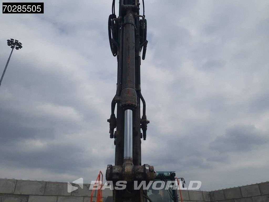 Kettenbagger типа Volvo EC220 E L Select, Gebrauchtmaschine в Veghel (Фотография 11)