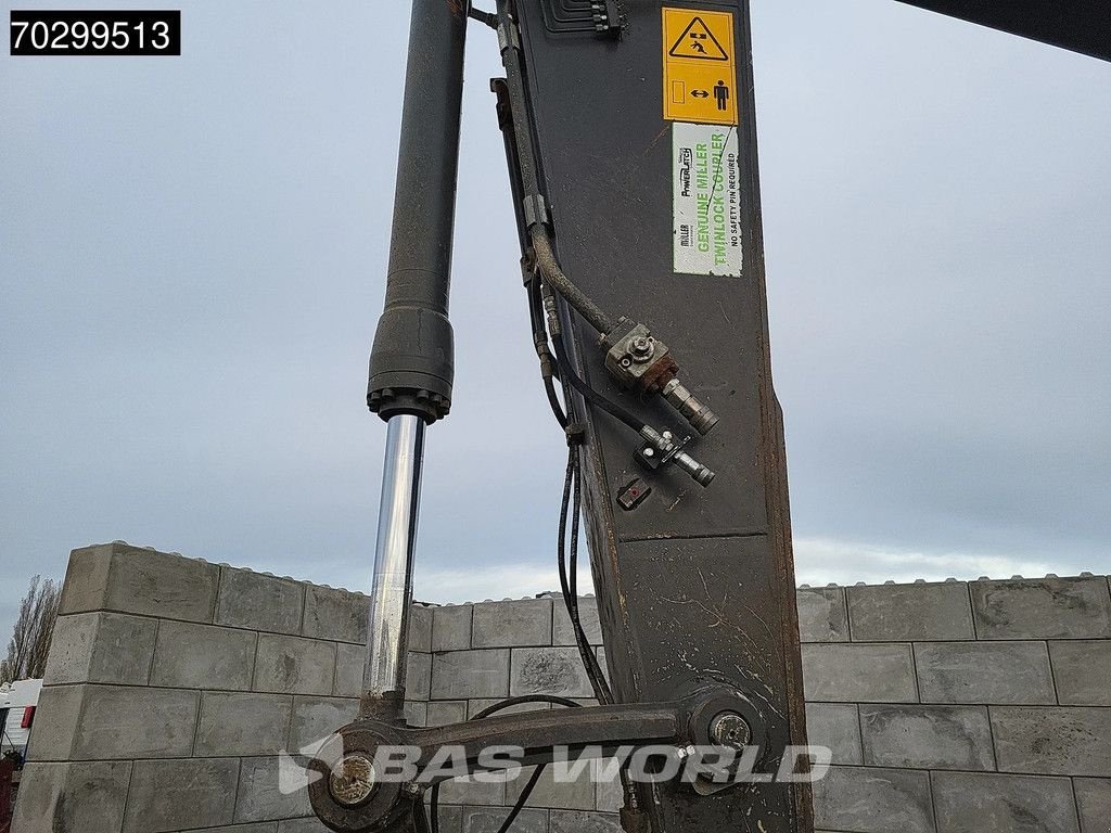 Kettenbagger des Typs Volvo EC220 E L, Gebrauchtmaschine in Veghel (Bild 11)