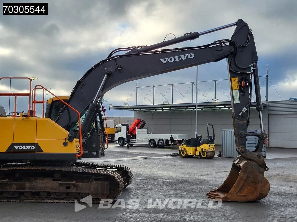 Kettenbagger typu Volvo EC220 E L, Gebrauchtmaschine v Veghel (Obrázek 10)