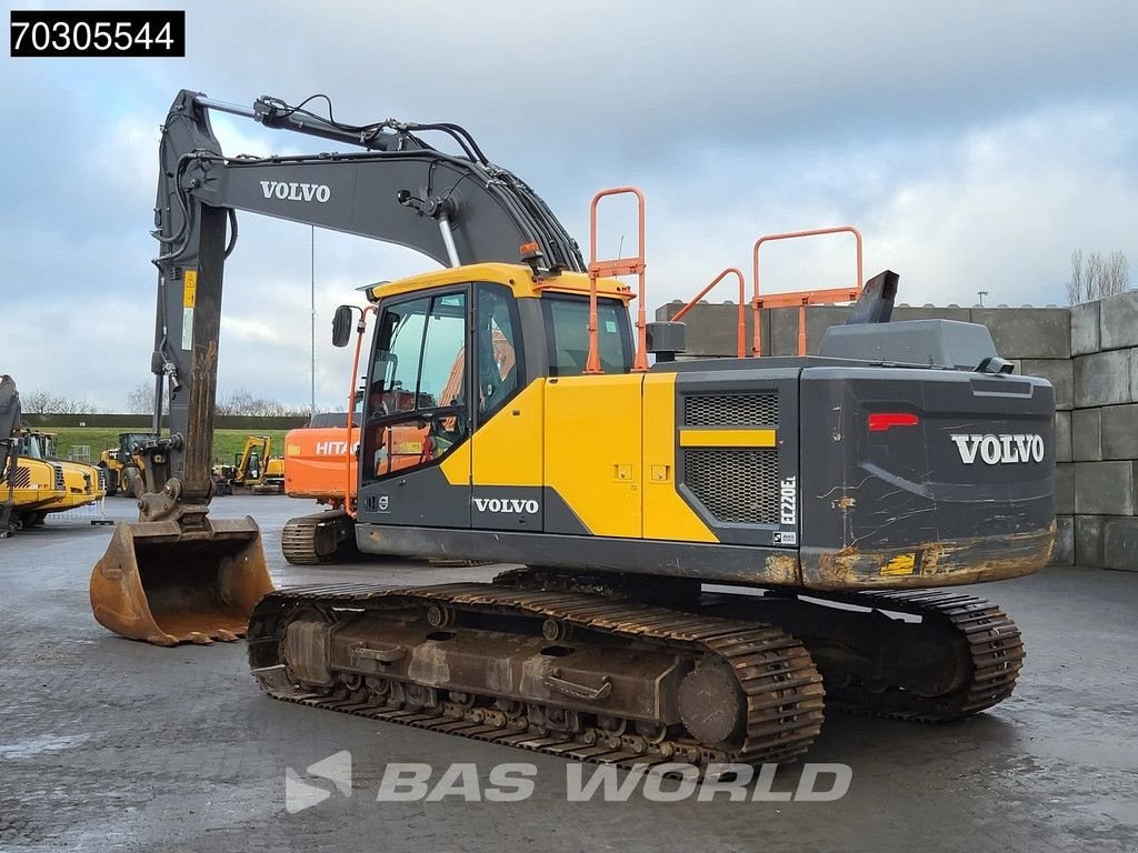 Kettenbagger typu Volvo EC220 E L, Gebrauchtmaschine v Veghel (Obrázek 2)