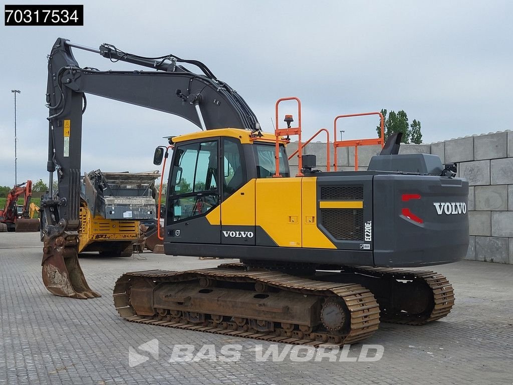 Kettenbagger του τύπου Volvo EC220 E L, Gebrauchtmaschine σε Veghel (Φωτογραφία 2)