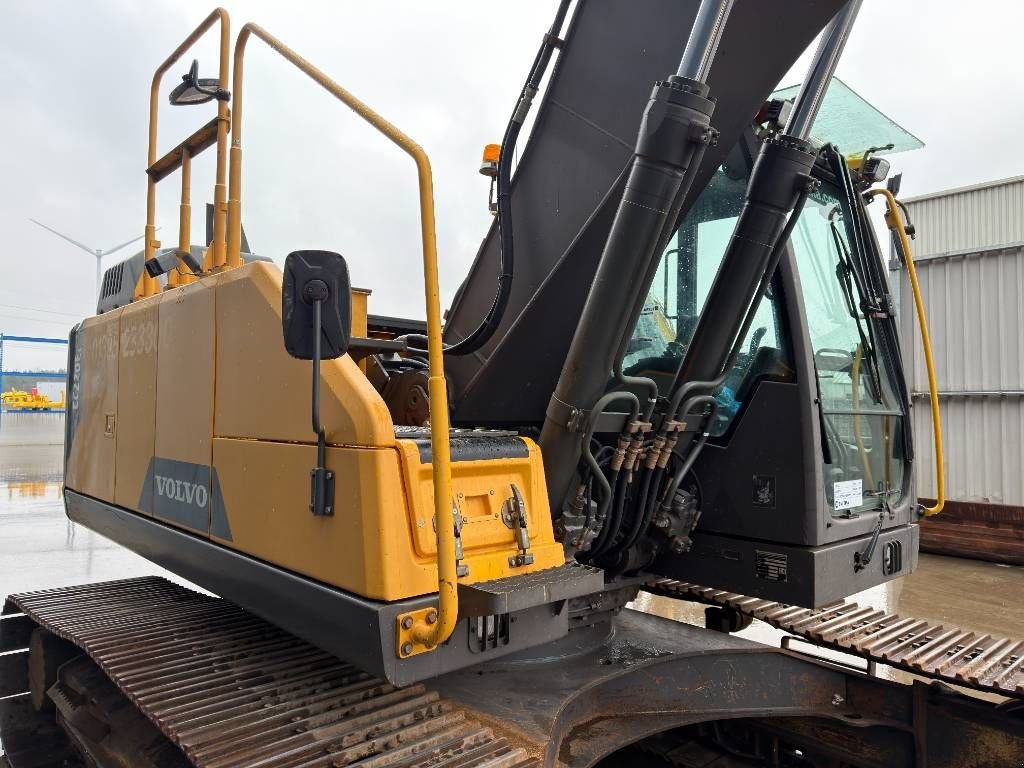 Kettenbagger of the type Volvo EC220E L, Gebrauchtmaschine in Venlo (Picture 11)