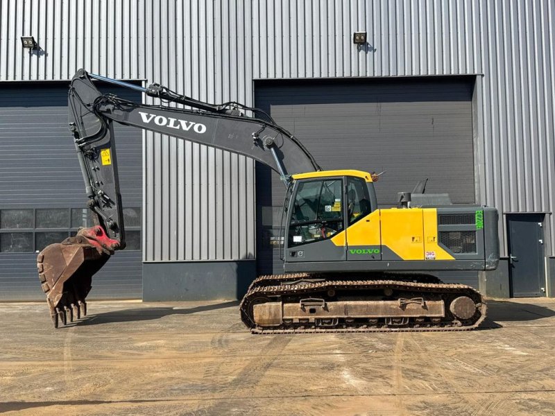 Kettenbagger a típus Volvo EC220EL, Gebrauchtmaschine ekkor: Velddriel (Kép 1)
