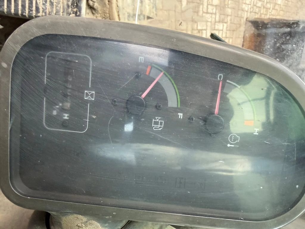 Kettenbagger типа Volvo EC240, Gebrauchtmaschine в Doetinchem (Фотография 11)