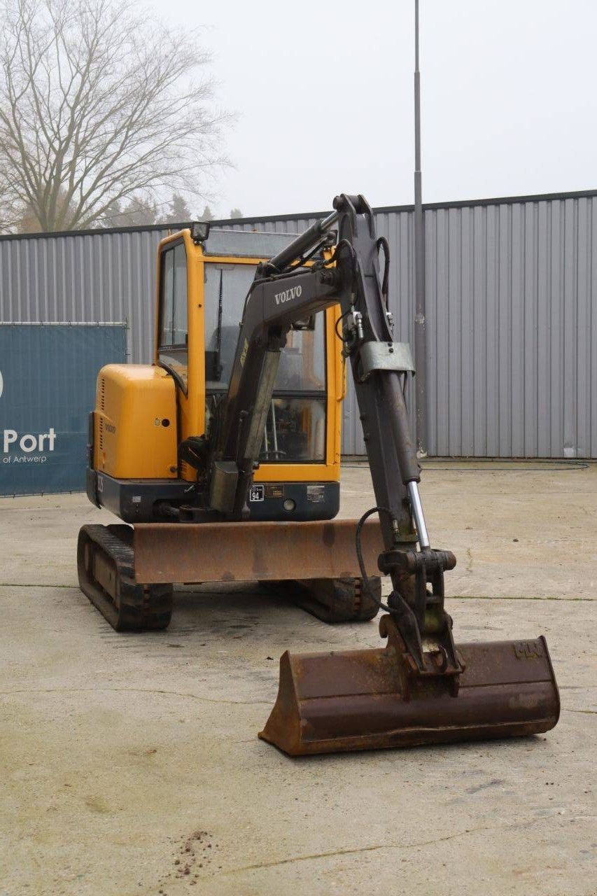 Kettenbagger типа Volvo EC25, Gebrauchtmaschine в Antwerpen (Фотография 8)