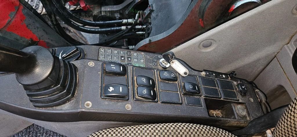 Kettenbagger des Typs Volvo EC250 DL, Gebrauchtmaschine in Scharsterbrug (Bild 7)