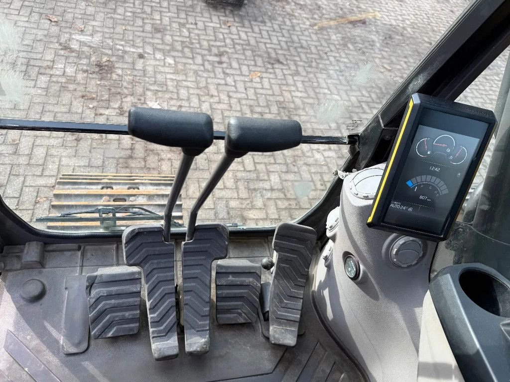 Kettenbagger des Typs Volvo EC250E, Gebrauchtmaschine in Doetinchem (Bild 11)