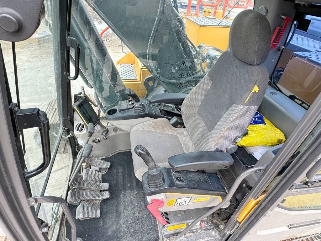 Kettenbagger a típus Volvo EC250EL - Dutch Machine / Quick Coupler, Gebrauchtmaschine ekkor: Veldhoven (Kép 8)