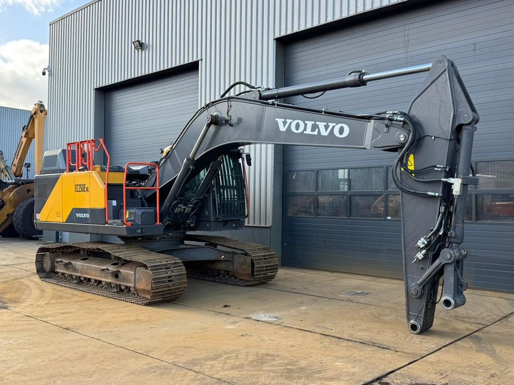 Kettenbagger of the type Volvo EC250ENL, Gebrauchtmaschine in Velddriel (Picture 8)