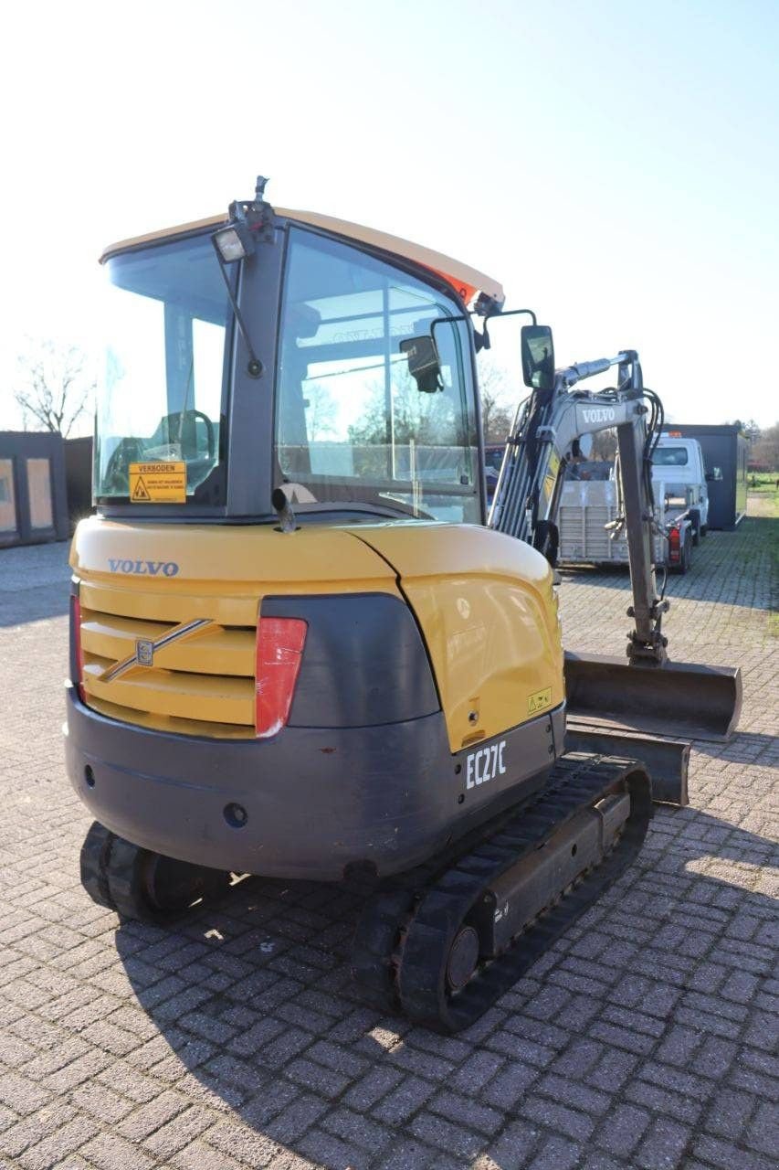 Kettenbagger des Typs Volvo EC27C, Gebrauchtmaschine in Antwerpen (Bild 7)