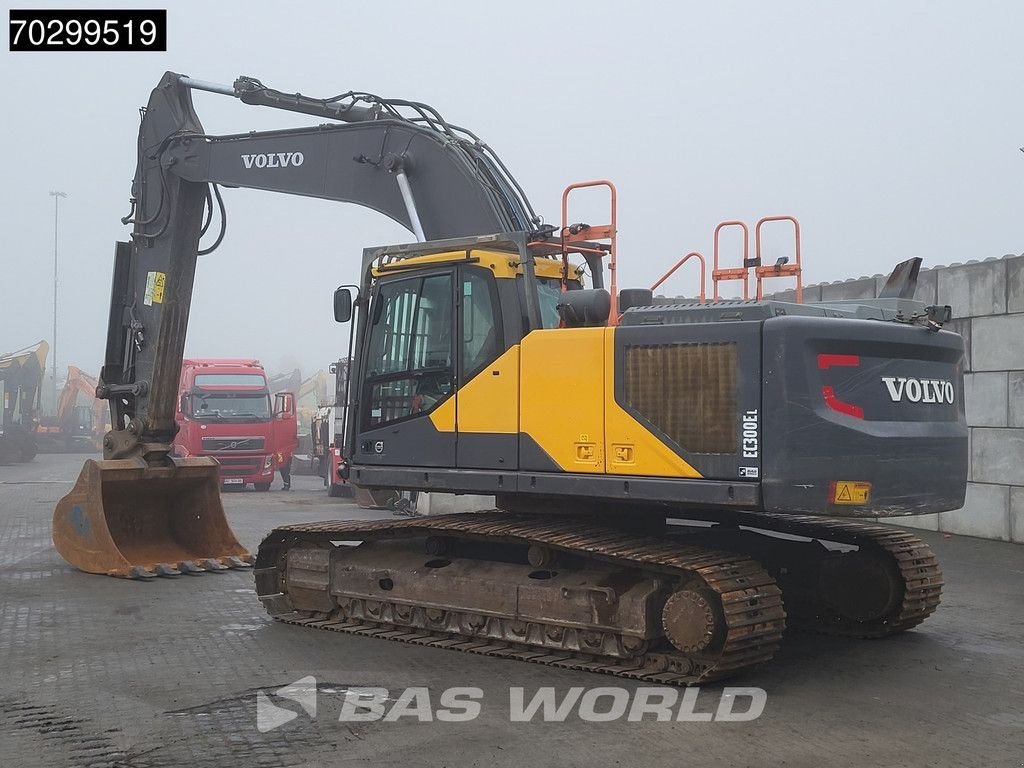 Kettenbagger typu Volvo EC300 E L, Gebrauchtmaschine v Veghel (Obrázek 2)