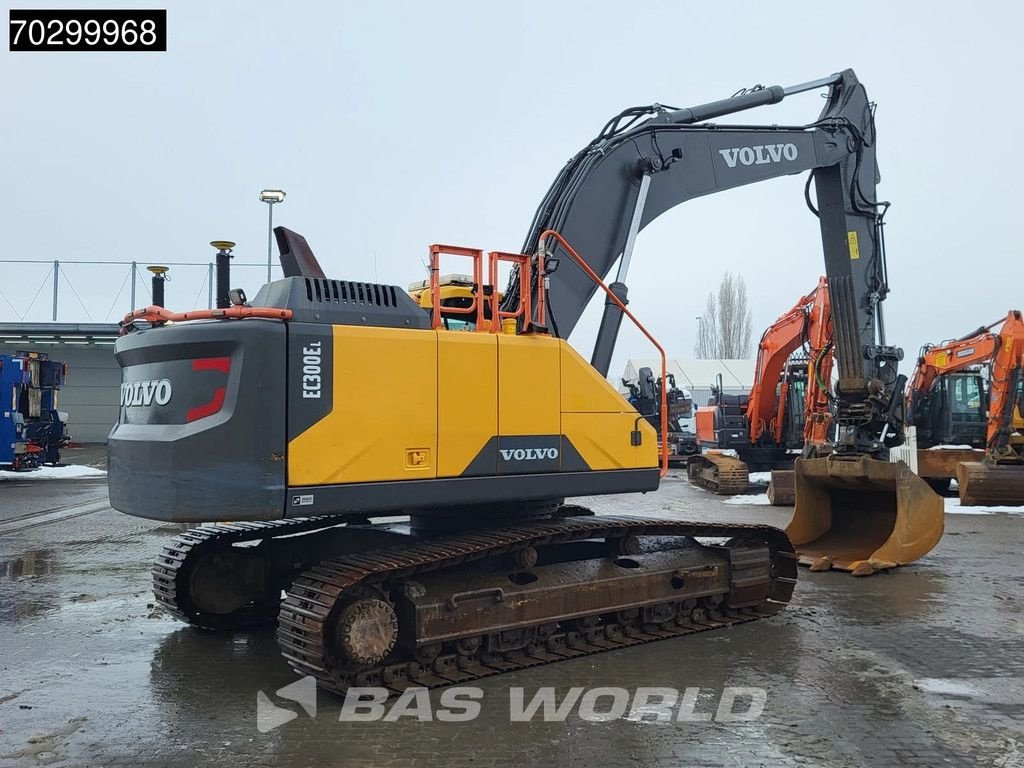 Kettenbagger a típus Volvo EC300 E L, Gebrauchtmaschine ekkor: Veghel (Kép 5)